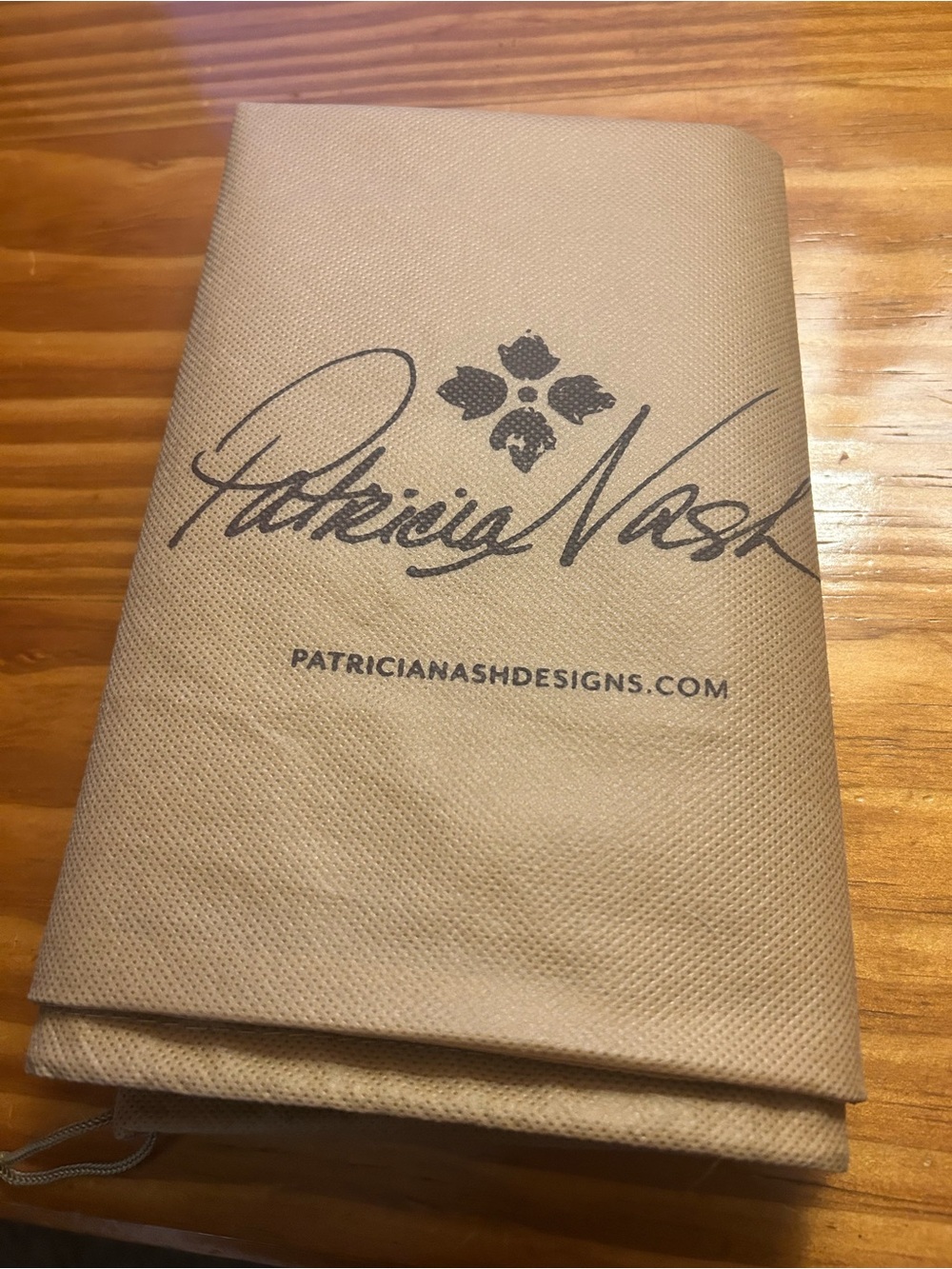 Patricia Nash Dust bag